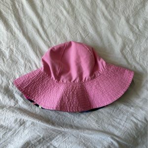 reversible sun hat